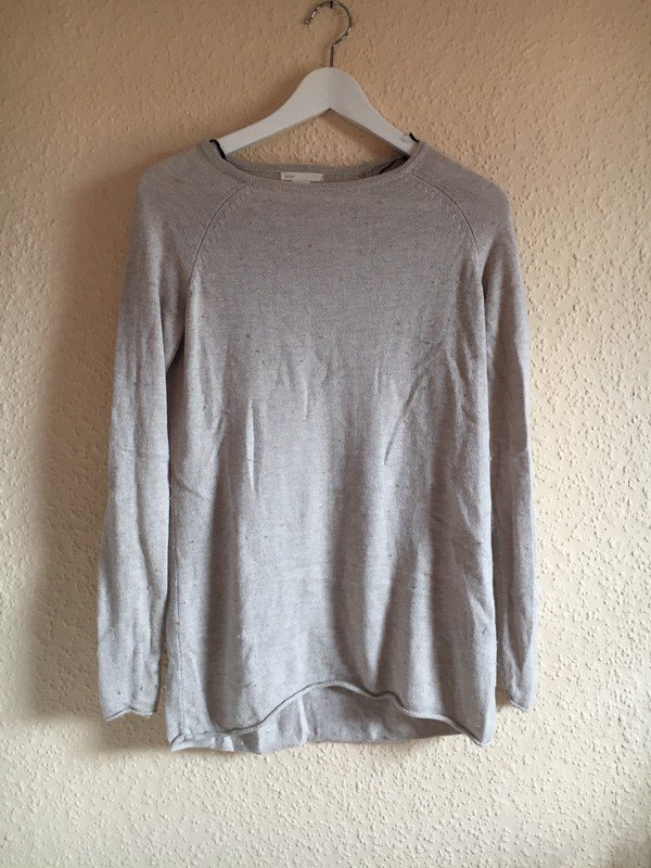 Beiger Feinstrickpulli