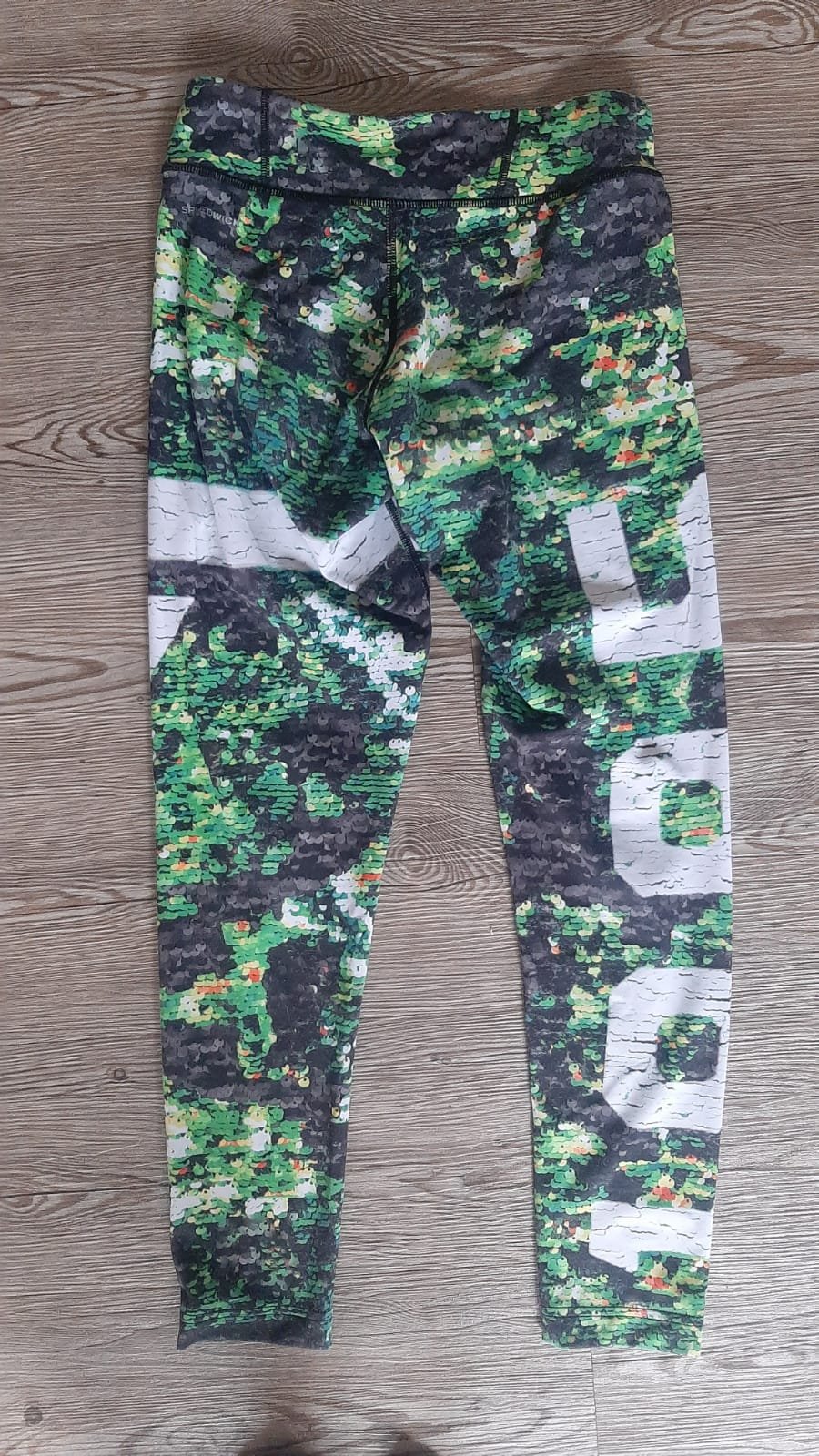 Reebok Yogahose (Pailletten-Look)