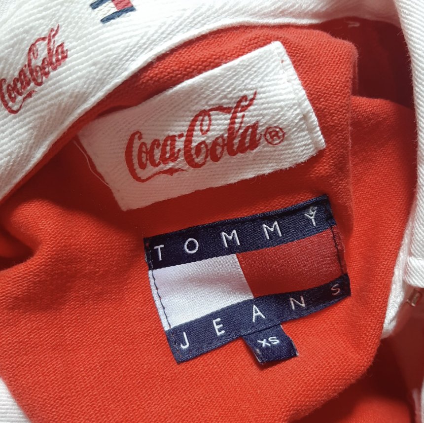 Tommy Jeans Coca Cola Polo cropped Sweatshirt