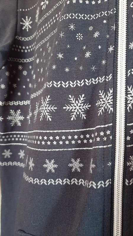 Dunkelblauer Einteiler (Winter)