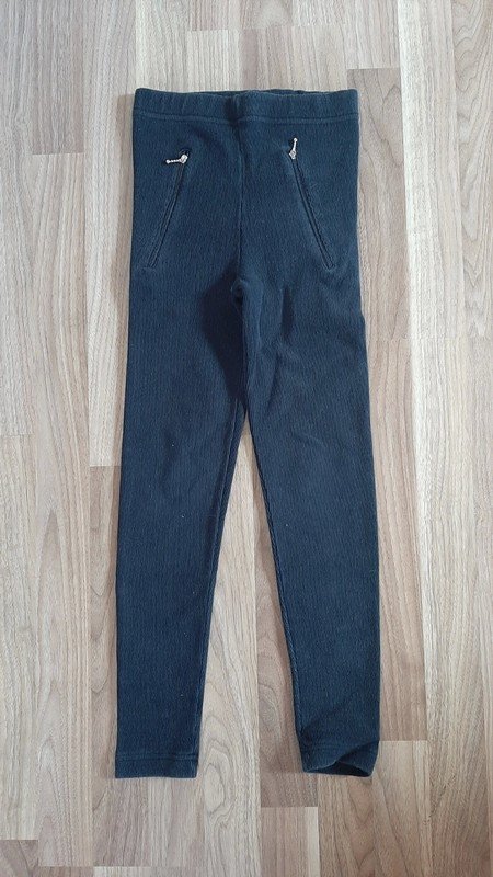 Schwarze Leggings (Rippe)