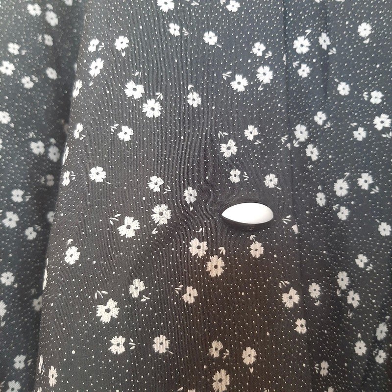 Luftiger Rock mit Blumenprint