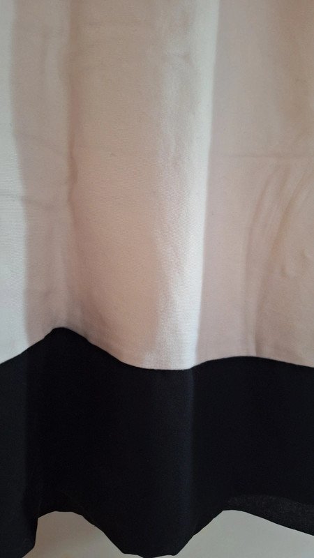 Schwarz/ weißes Zara Kleid
