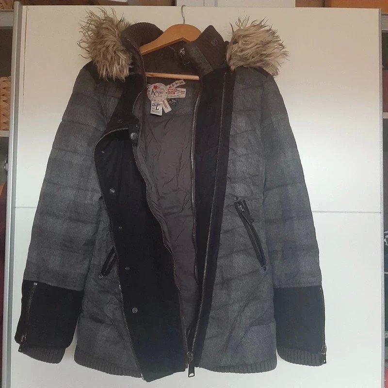 Graue Khujo Winterjacke