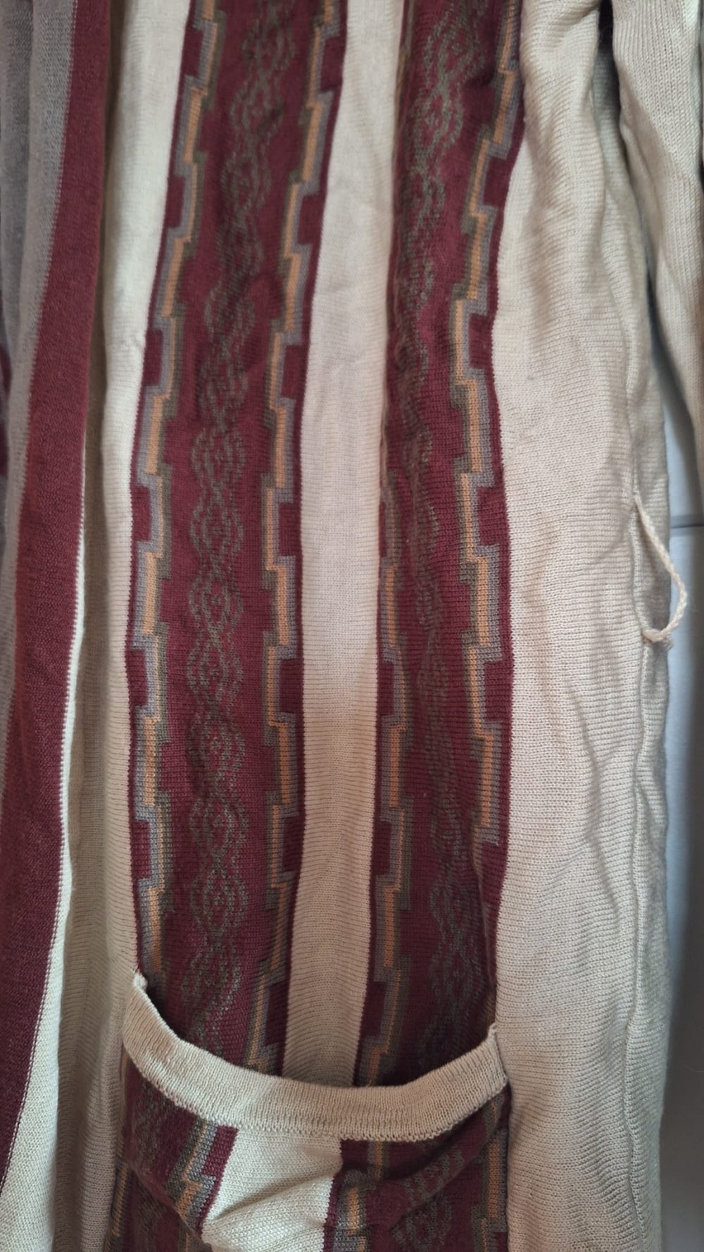 Bemusterter Cardigan
