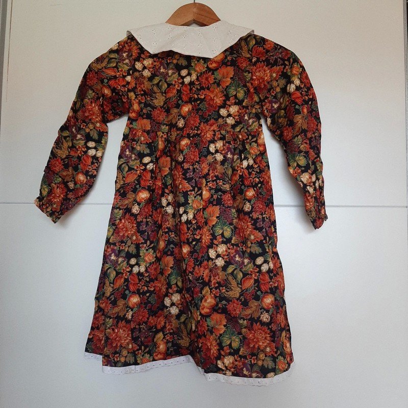 Herbstliches Kleid
