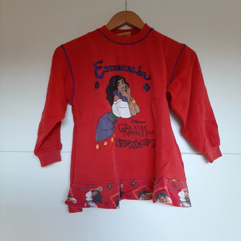 Roter Esmeralda Pullover