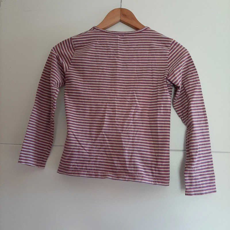 Gestreifter Pulli mit Gitzerfäden