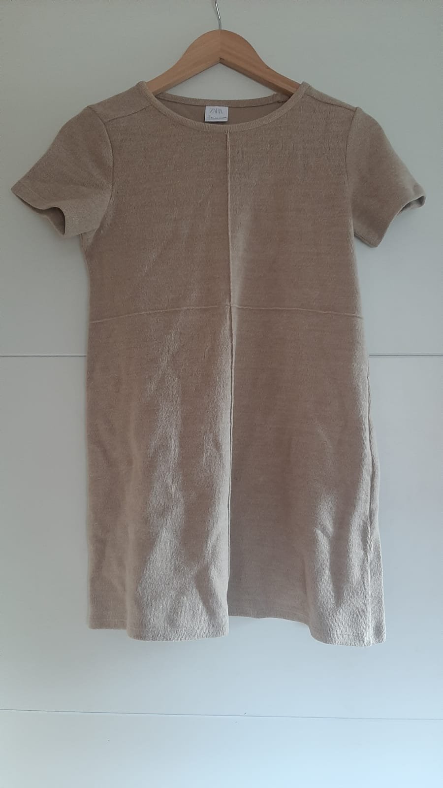 Weiches Zara Kleid