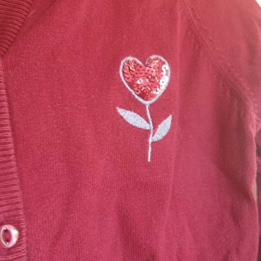 Strickjacke mit Blumendetail