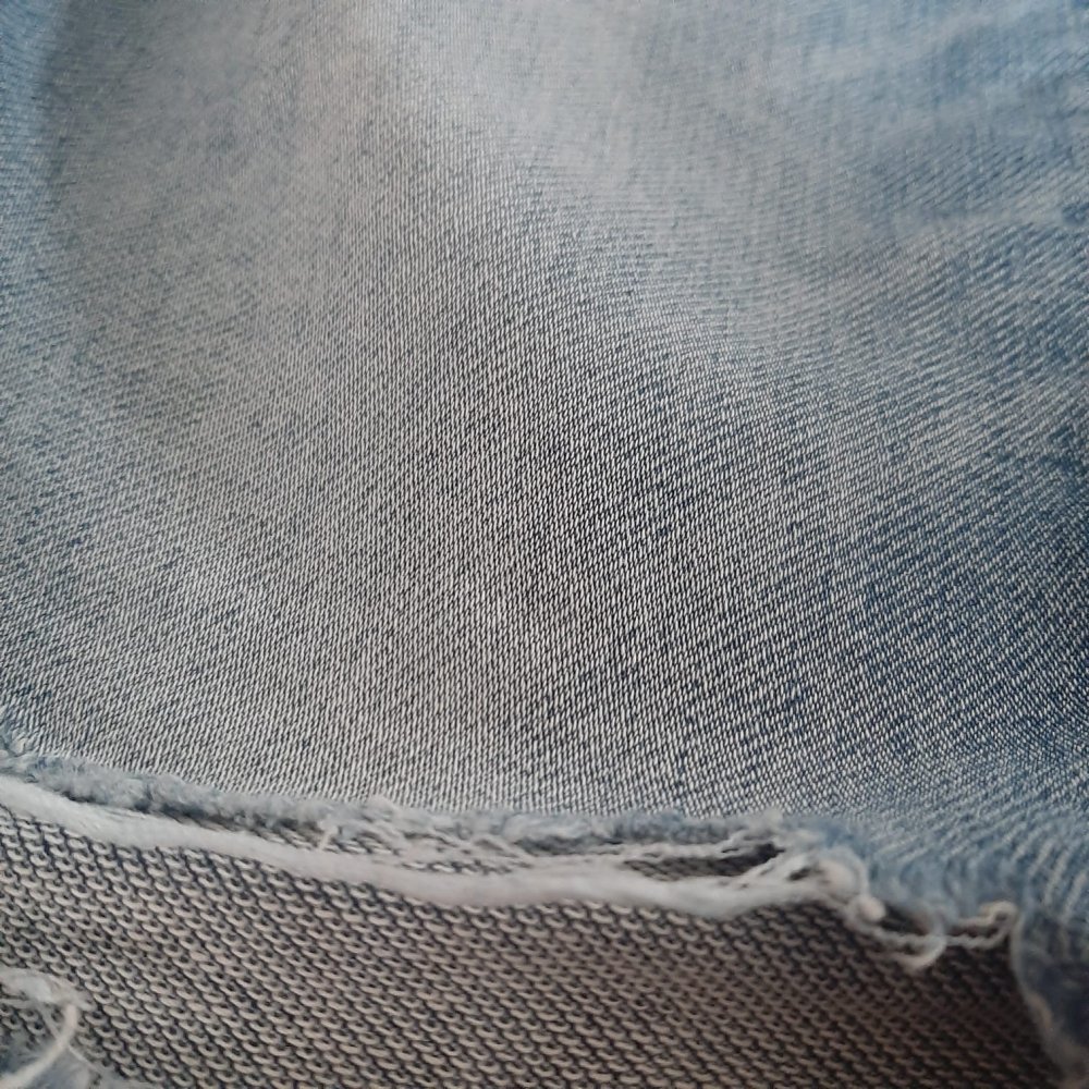 American Eagle Ripped Jeans