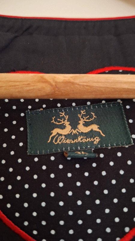 Wiesnkönig Dirndl