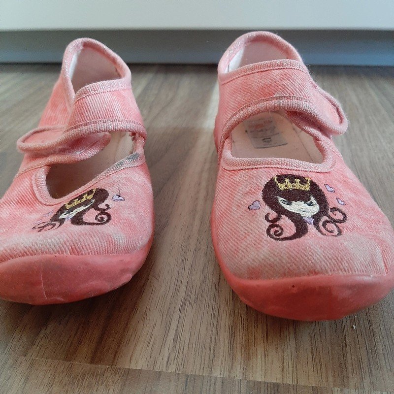 Pinke Super Fit Hausschuhe