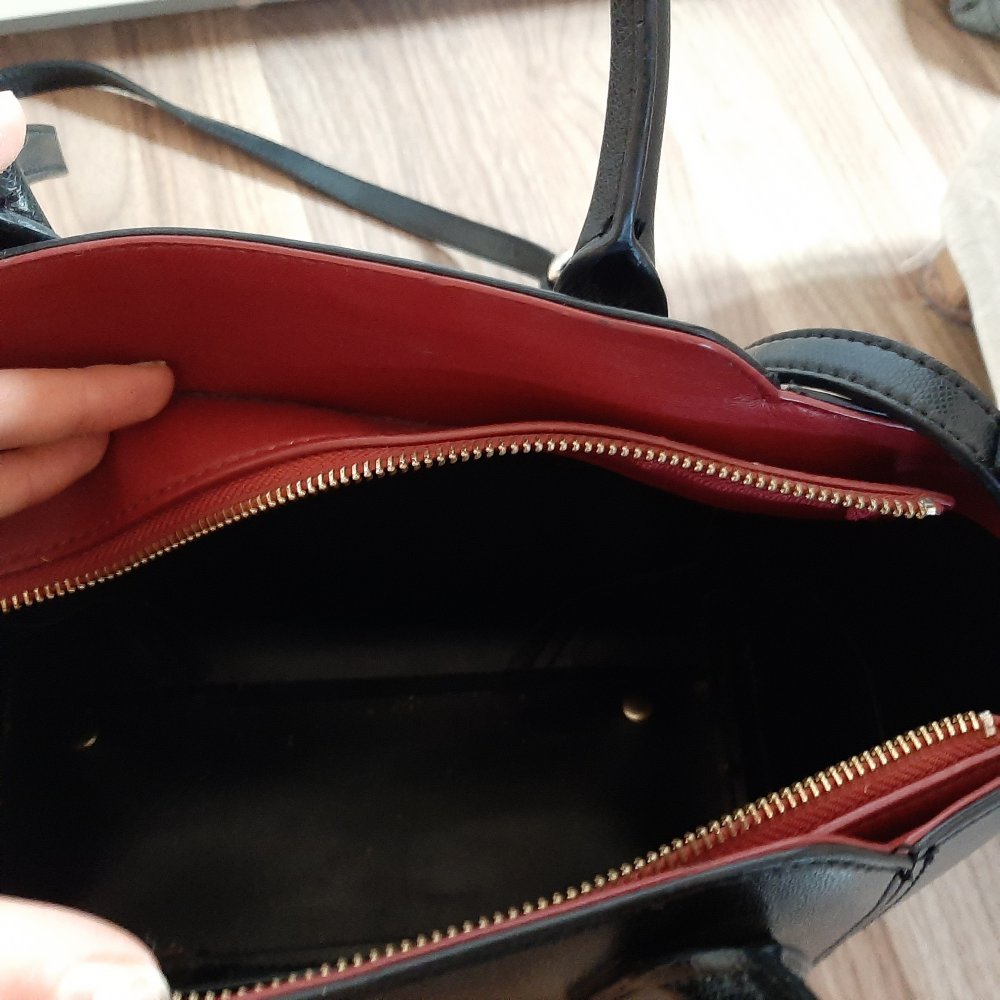 Handtasche Umhängetasche (rot/ schwarz)