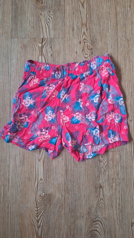 Pinke Stoffshorts