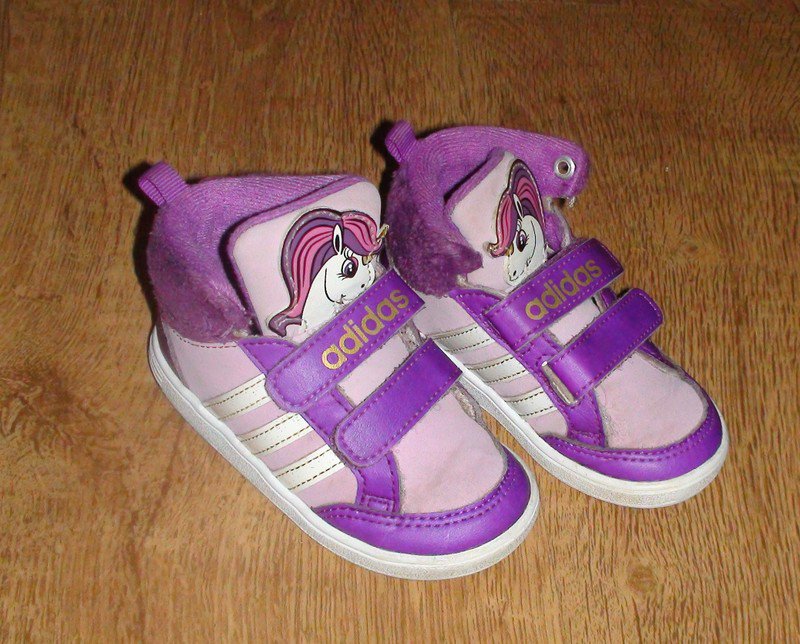 Adidas Neo hohe Sportschuhe für Mädchen Gr.21