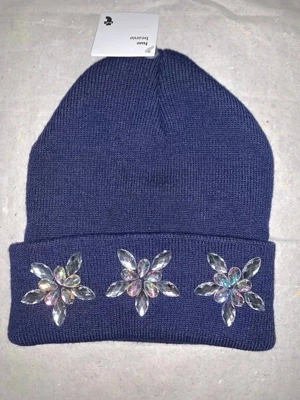 Neu gestrickte Mütze mit Steinchen blau/grau 5-12 Jahre