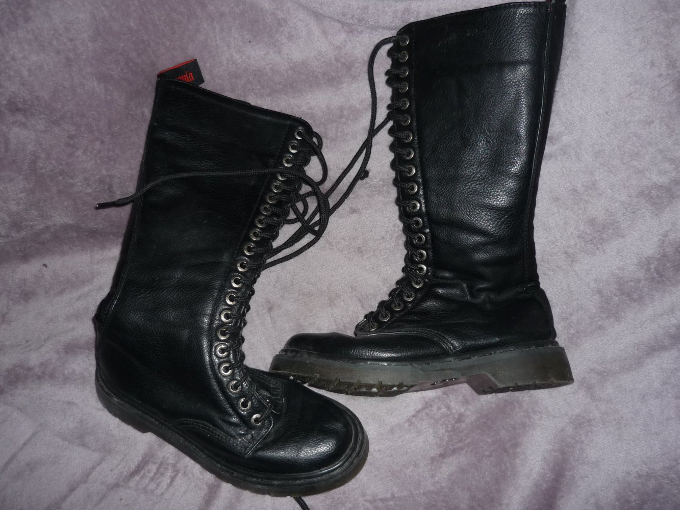 Demonia  20 Loch Boots US 8 Gothic Punk Vegan 2x getragen