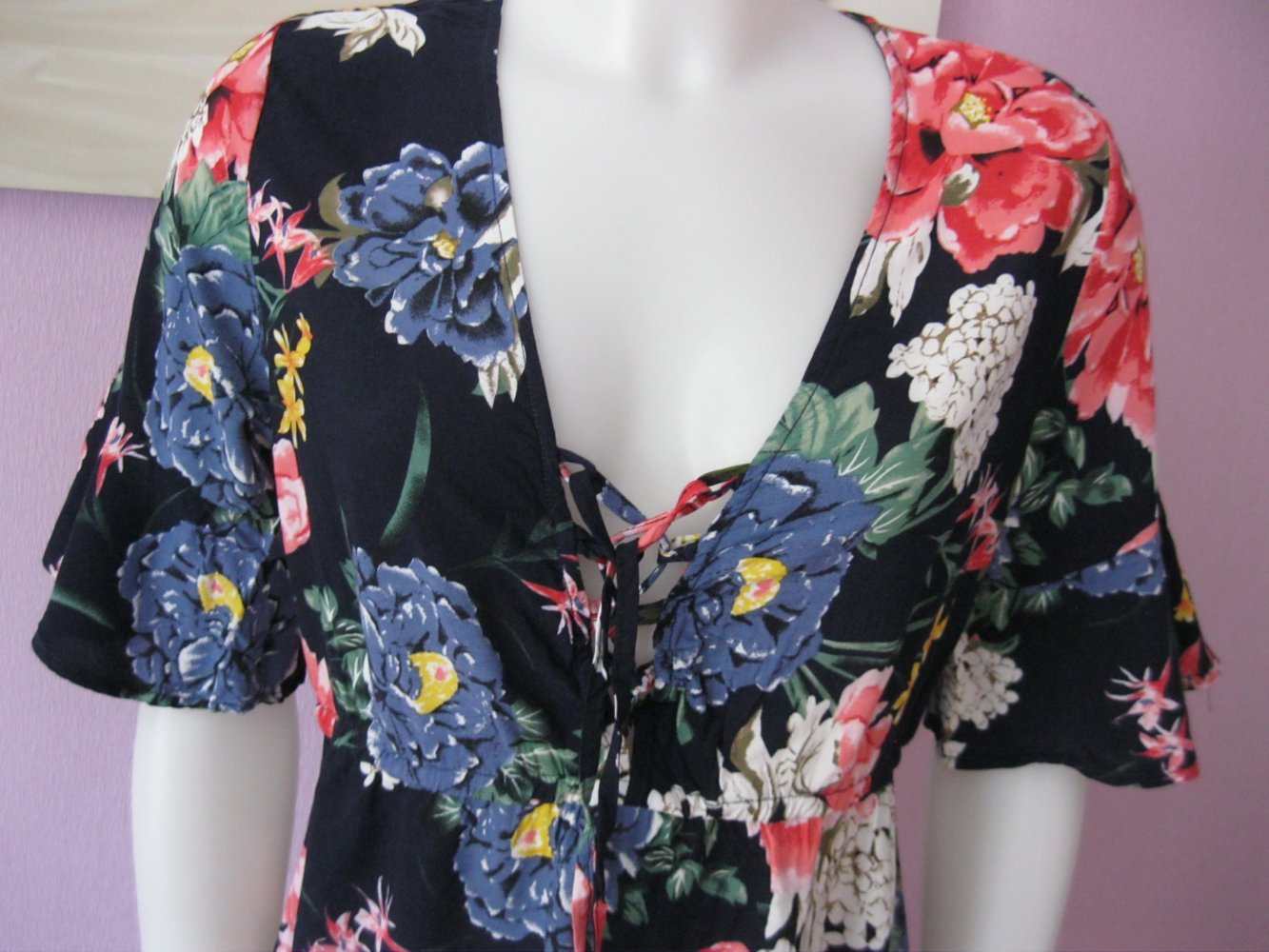 Maxi-Kleid # Sommerkleid # Kurzärmlig # Volants # Blumen # 100% Viskose # XL/XXL