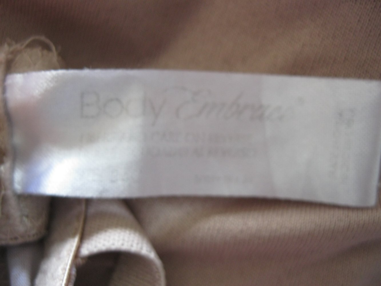 Push up BH # Body Embrace # Spitze # Beige/Weiß # 34C / 75 C