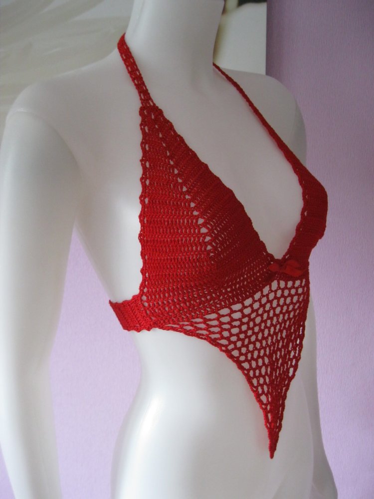 Bikini-Oberteil  Handmade  Netzspitze100% Baumwolle rot Vintage Cup A/B