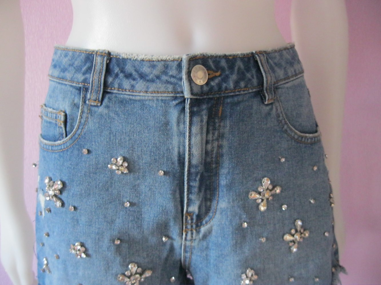 Amisu # Jeans-Shorts # Strass # Blau # 100% Baumwolle # 36