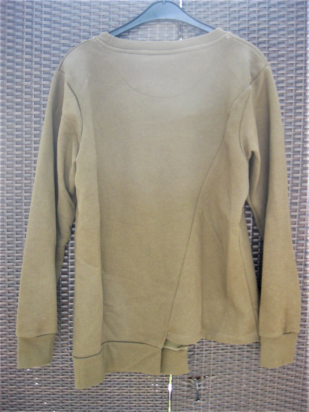 Just Hype Sweatshirt NEU Khaki Asymmetrisch M