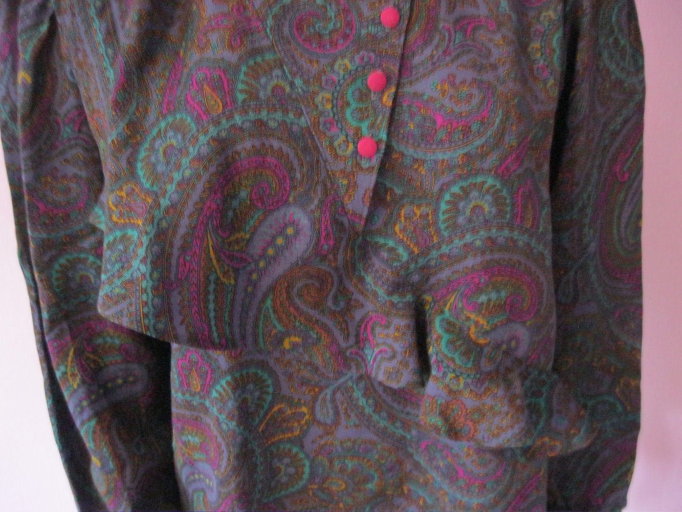 Bluse # 100% Schurwolle # Blumen/Ornamente # C&A # 38