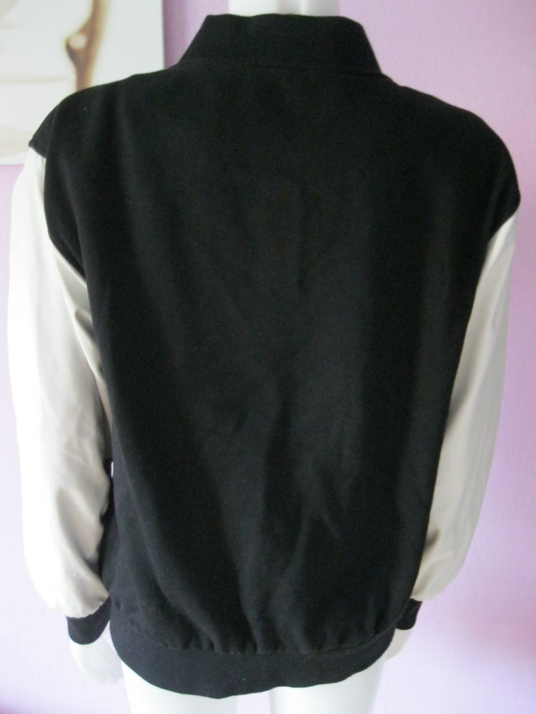 Shrdd # College Jacke # Veni Vidi Vici # Schwarz/Weiß # M
