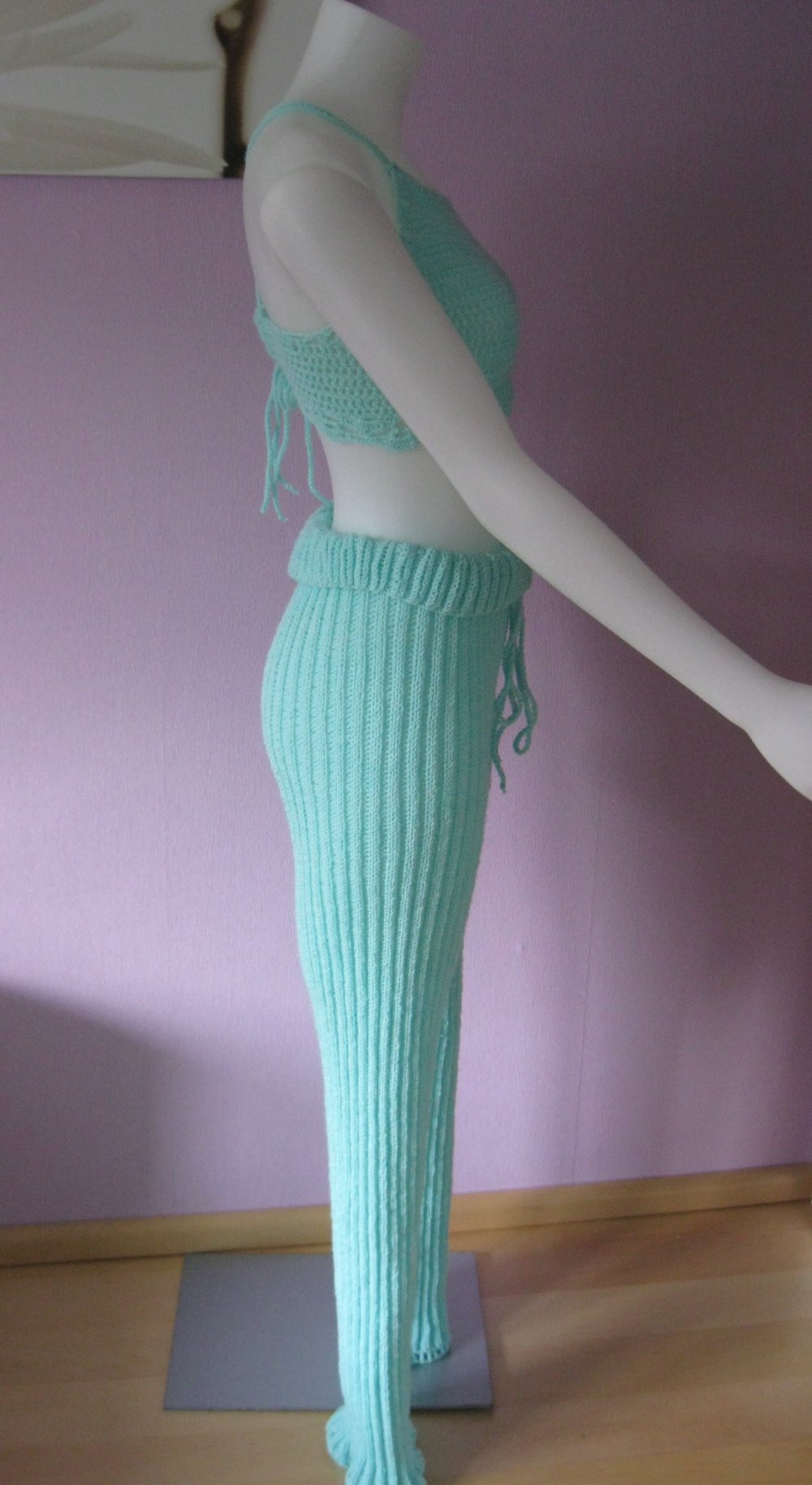 NEU 2-Teiler Strickhose mit Crop-Top Handmade Mintgrün Einheitsgröße
