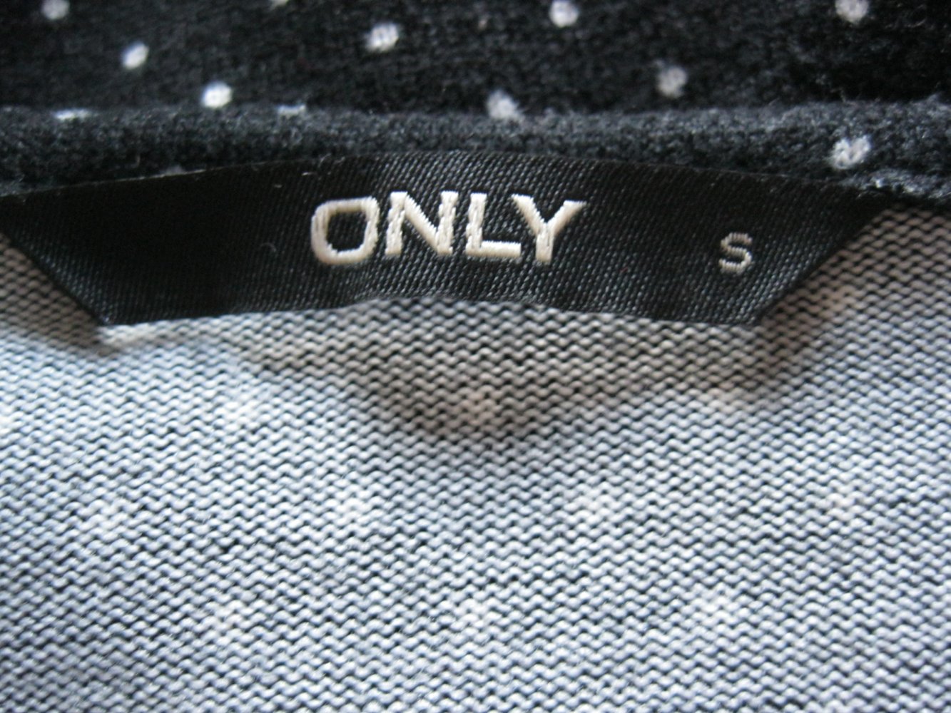 Only # Feinstrickpulli # Halbarm # Schwarz/Weiß # gepunktet # S
