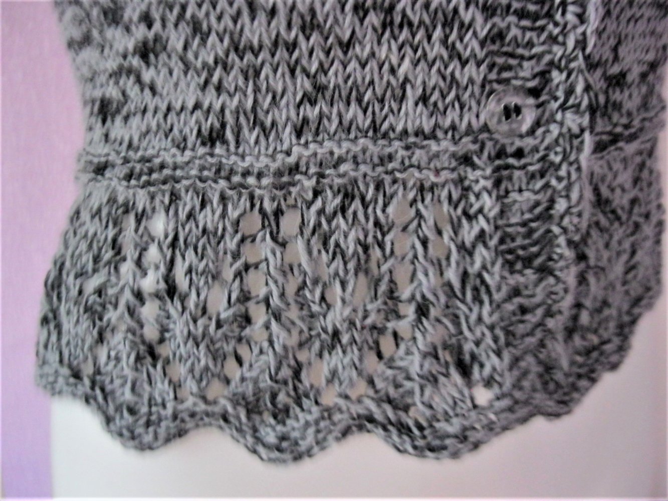 NEU Strickweste Grau/Schwarz meliert Schurwolle/Baumwolle Handmade S/M