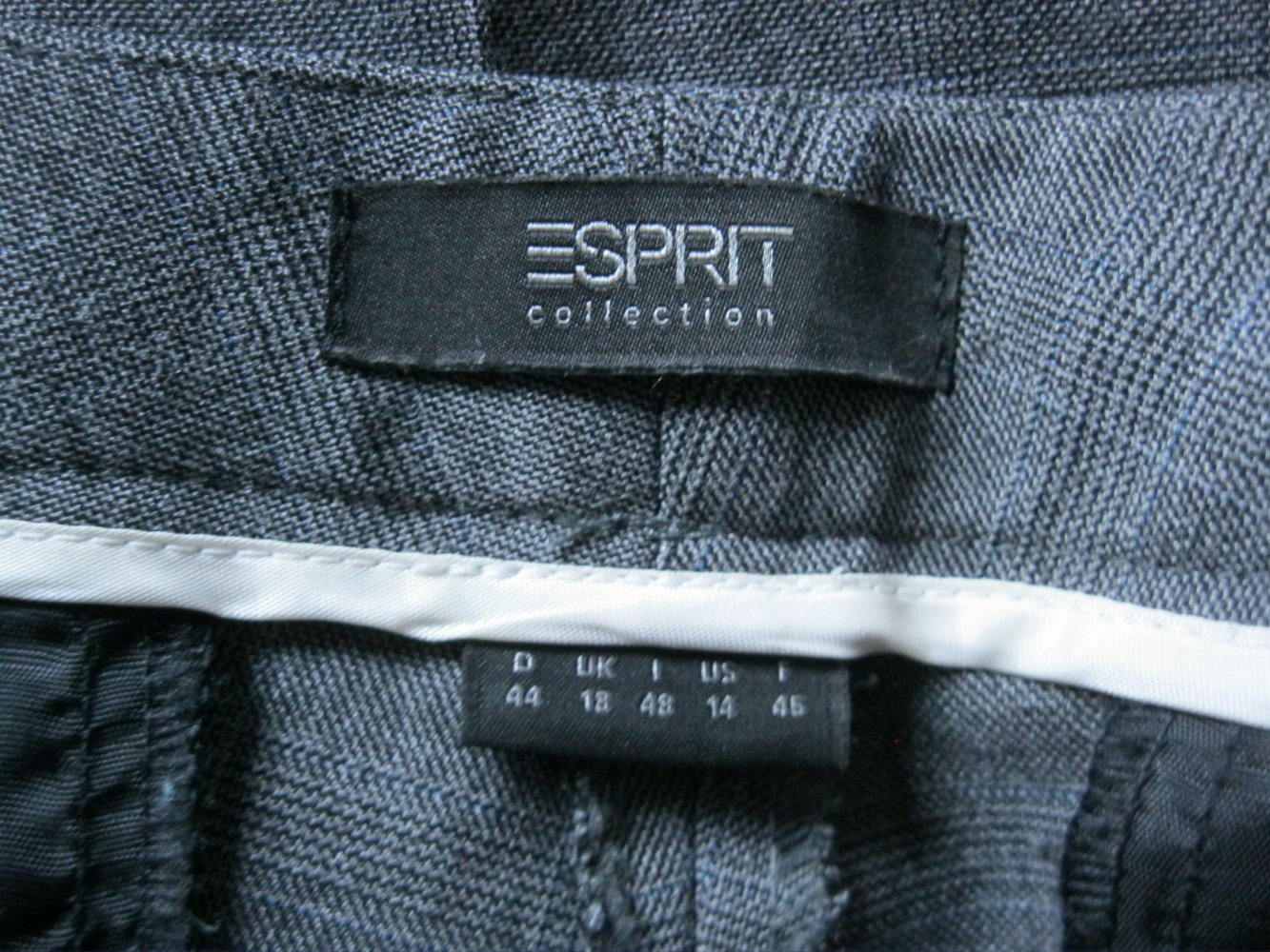 Stoffhose # Businesshose # Esprit # Bundfalte # Grau # 44