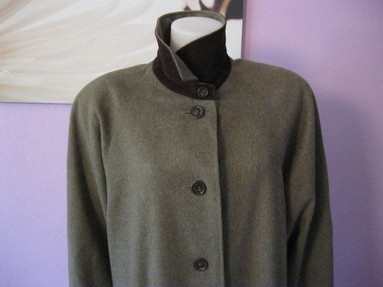 Mantel # 100% Schurwolle # Franz Haushofer # Antonette # Moosgrün # 40
