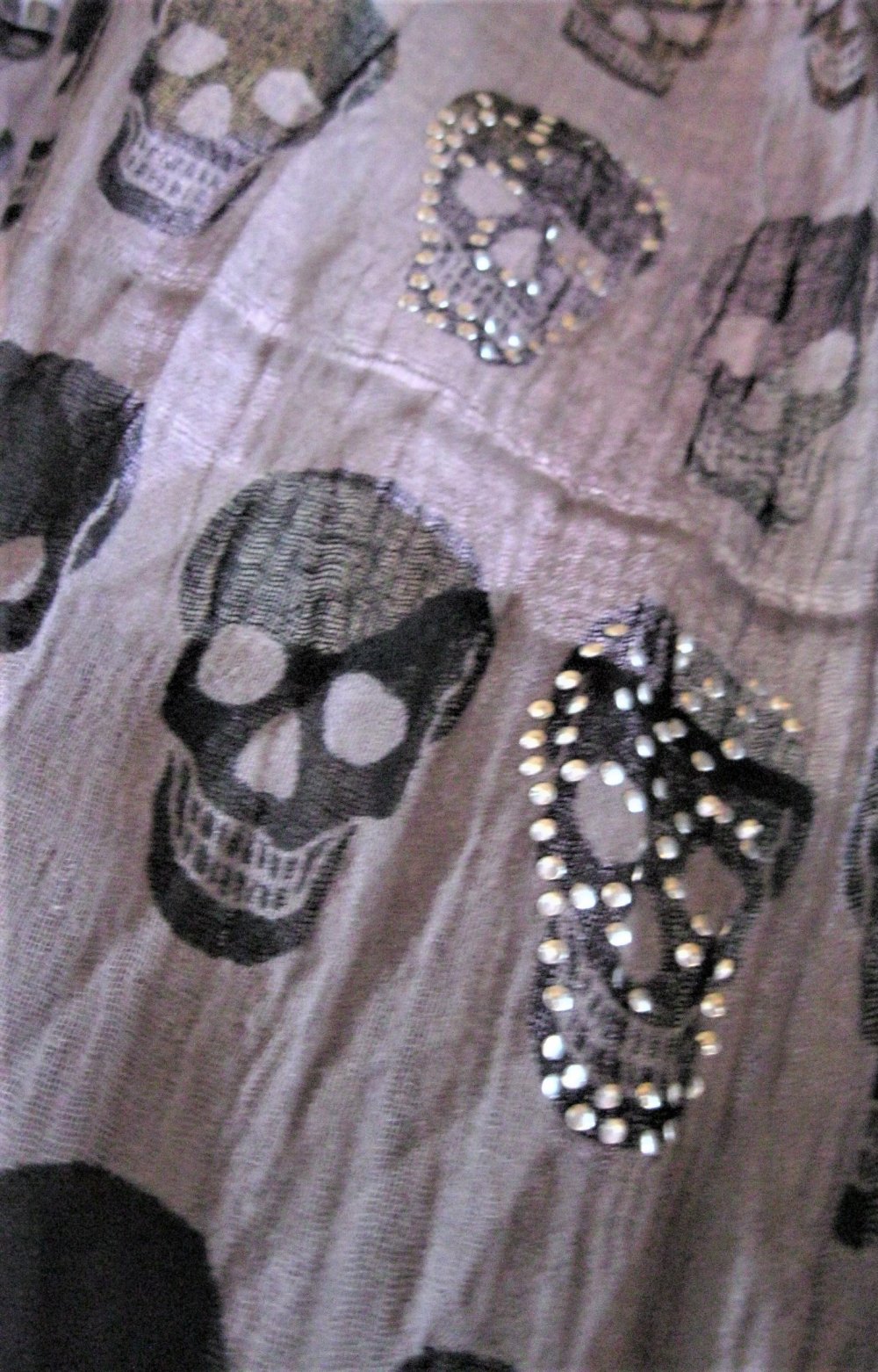 Tuch # Pieces # Aubergine / Schwarz # Totenkopf