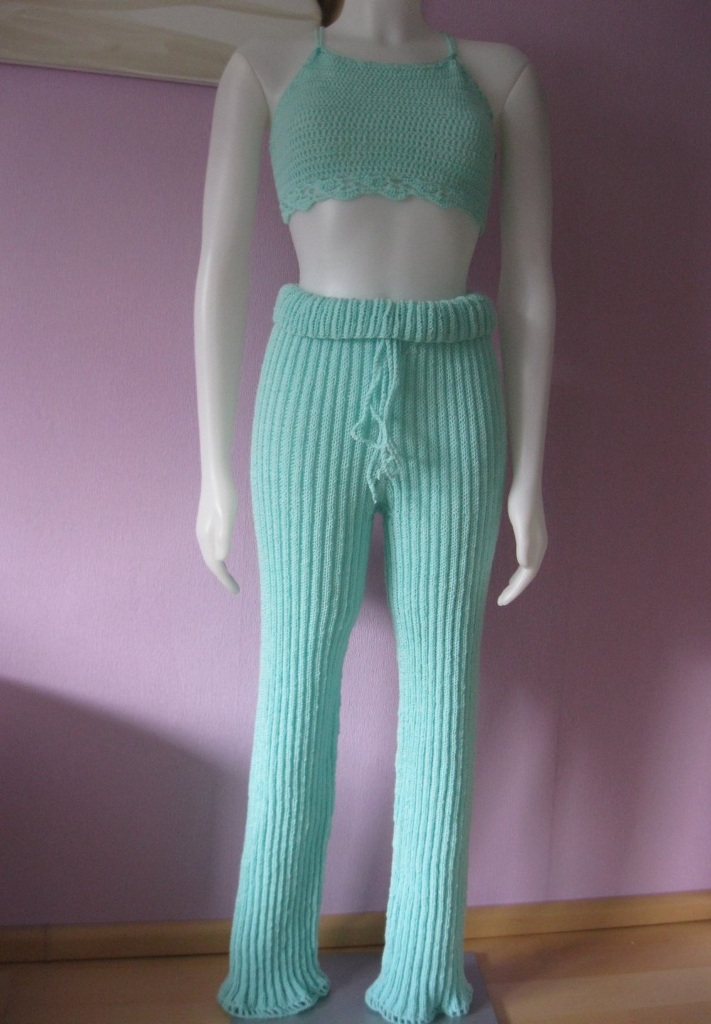 NEU 2-Teiler Strickhose mit Crop-Top Handmade Mintgrün Einheitsgröße