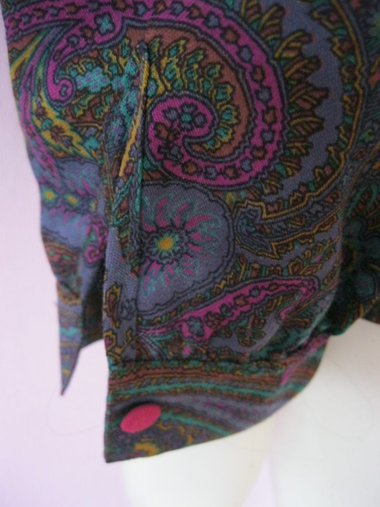 Bluse # 100% Schurwolle # Blumen/Ornamente # C&A # 38