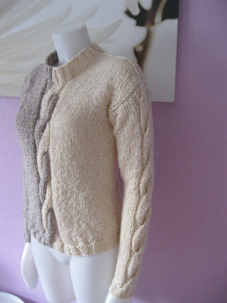 NEU Strickpullover Handmade 100% Schurwolle Beige/Khakigrau meliert Stehkragen 36-40 (S-L)