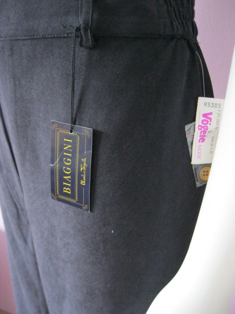 NEU # Stoffhose # Biaggini # Velours # Schwarz # 48