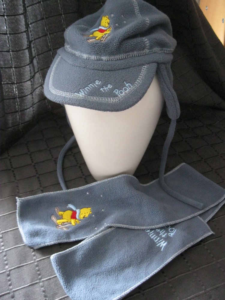 Winnie the Pooh Mütze + Schal Fleece Blau 6-9 Monate