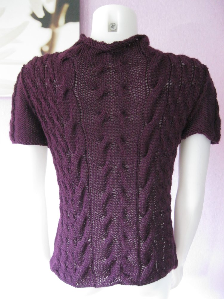 NEU Strickpulli Handmade kurzärmlig Mohair-Optik Brombeere/Lila M-XL
