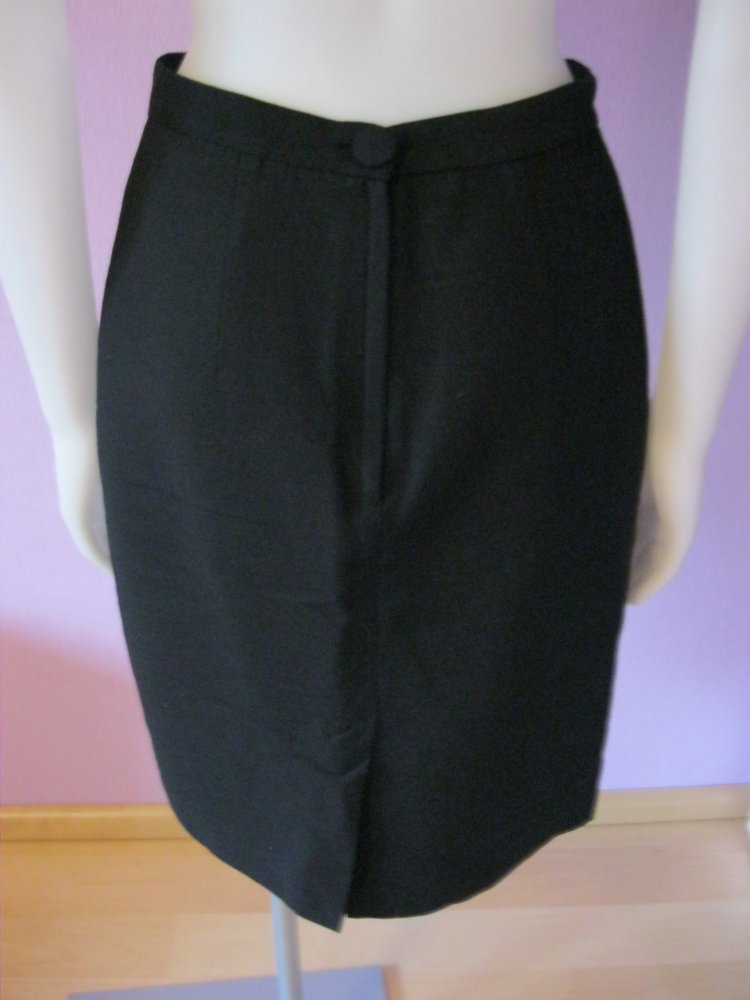 Tulpenrock # H&M # Schwarz # 38