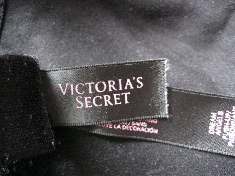 Victoria's Secret Dream Angels Glatter Push Up BH mit tiefem Ausschnitt Spitze 32B(US) 70B (INT)
