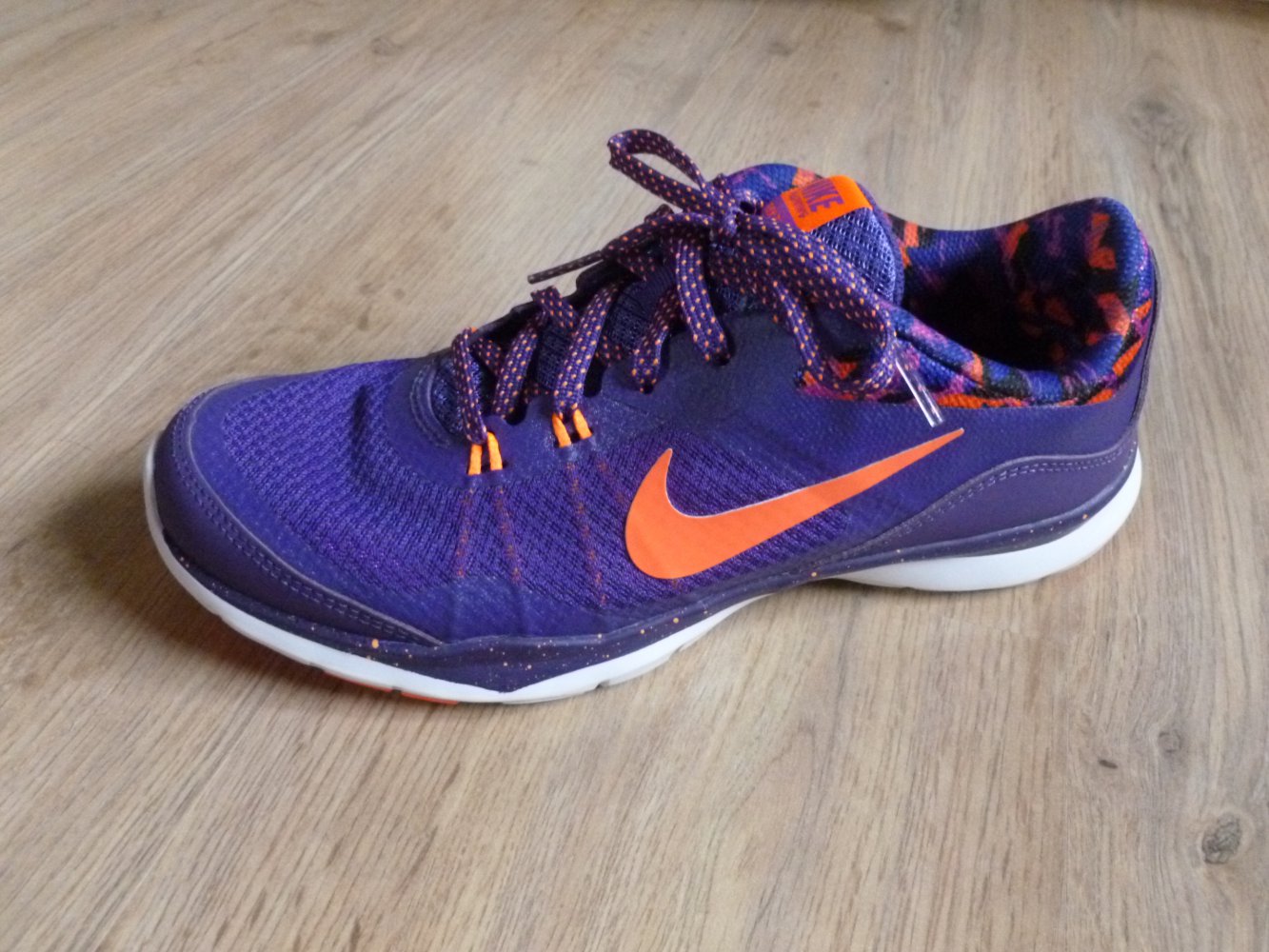 Nike Turnschuhe lila Flex TR 5 38,5