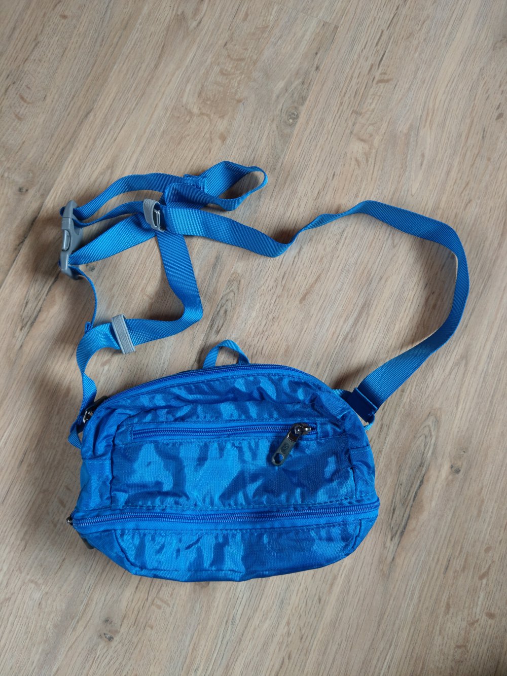 Tasche Gürteltasche blau Neu 