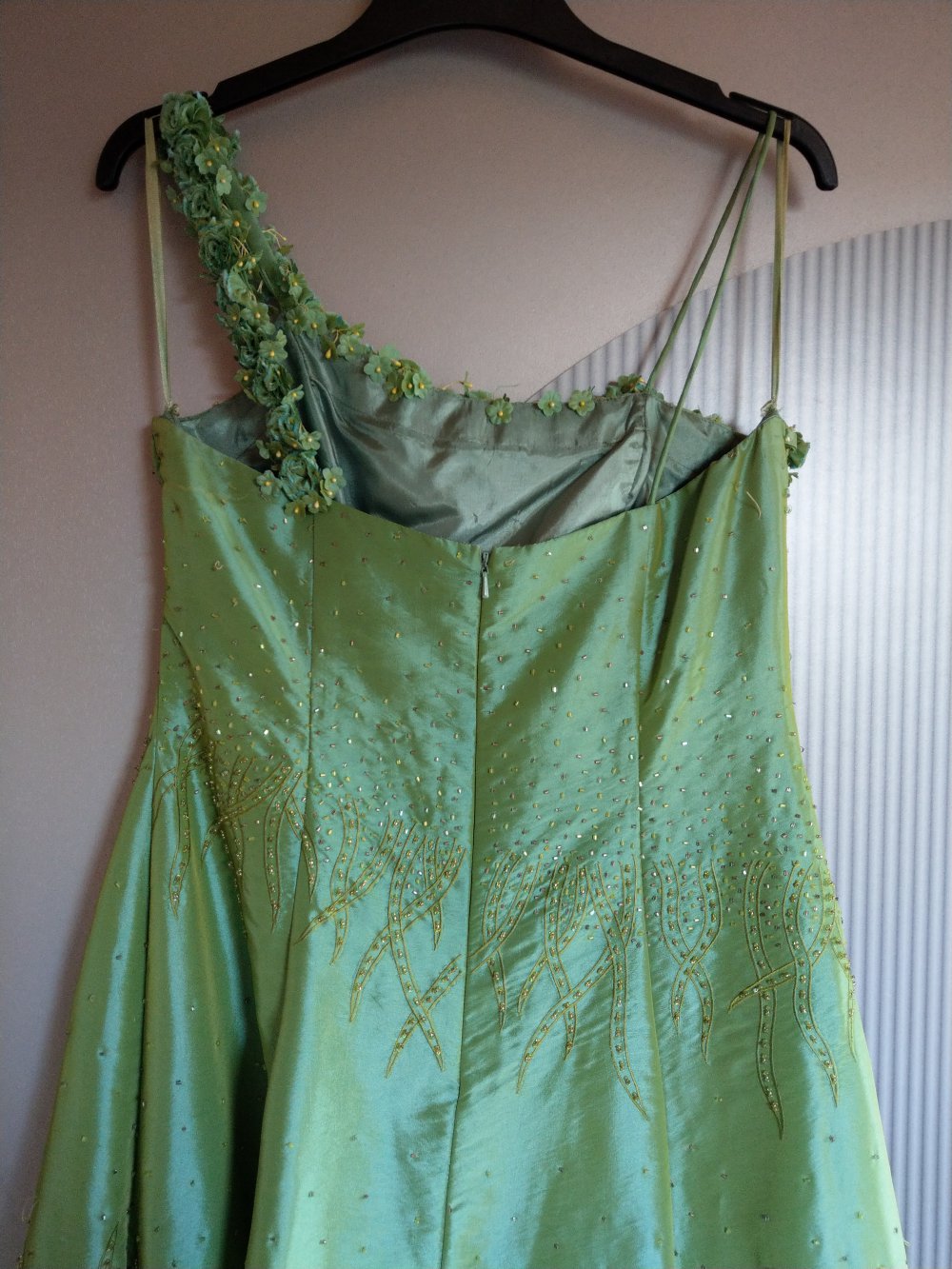 Abendkleid Kleid grün Blumen Pailletten Grand Soir