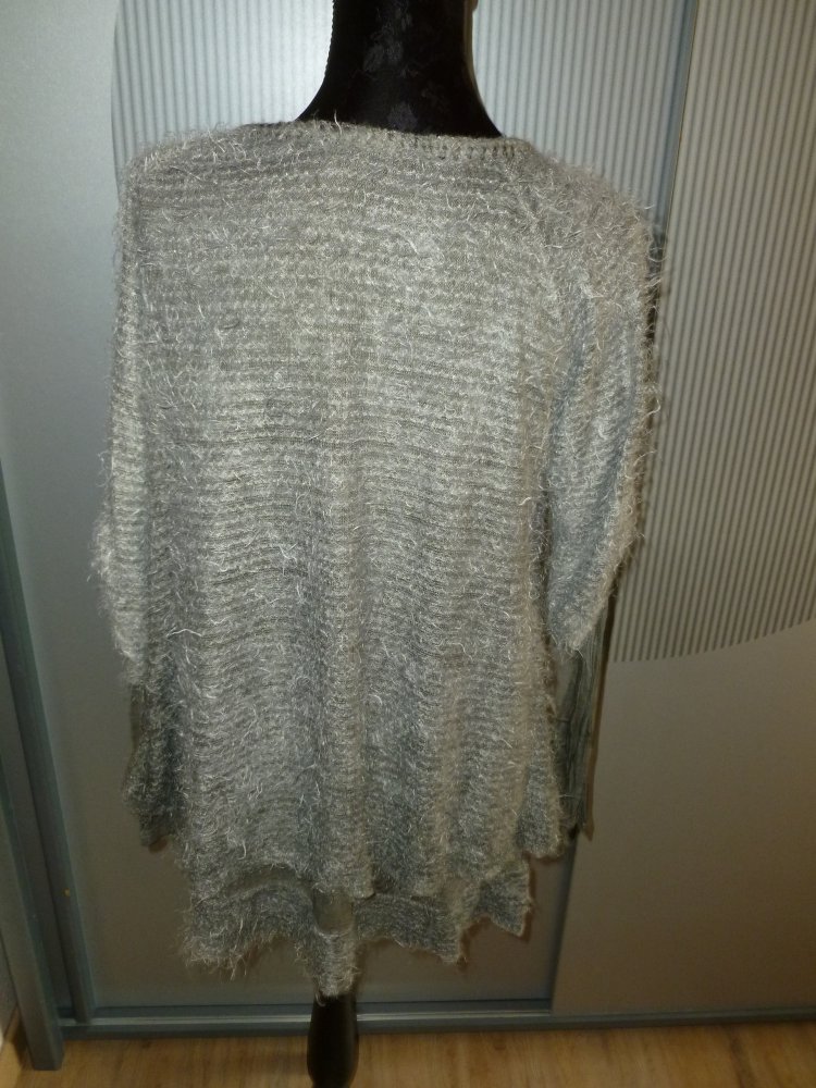 Pullover flauschig grau Made in Italy