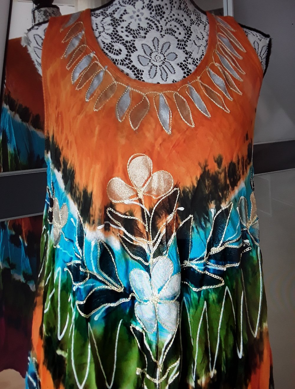 Locker fallendes Sommerkleid