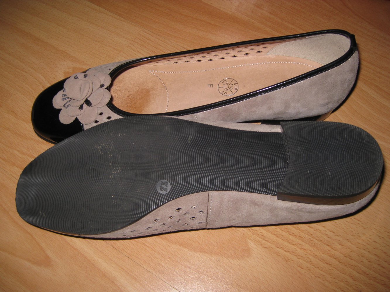 Ballerinas Ara Bari schwarz taupe Lack Camoscio 12-33726 Gr. 40 ½ WIE NEU