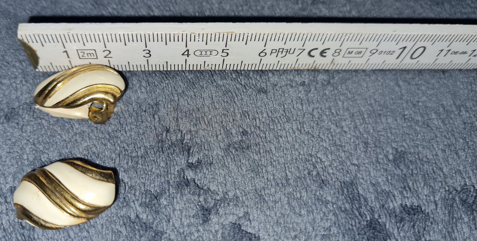 Ohrringe, Ohrenschmuck, Modeschmuck, weiß, gold, gebraucht